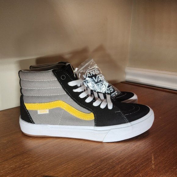 NWT VANS Professional BMX Sk8-Hi Suede/ Canvas Black/ Gray/ Gold Men (8.0) - Picture 2 of 16